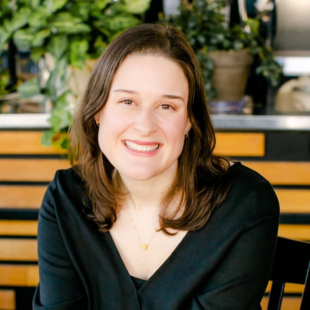 photo of author Jenn Schultz