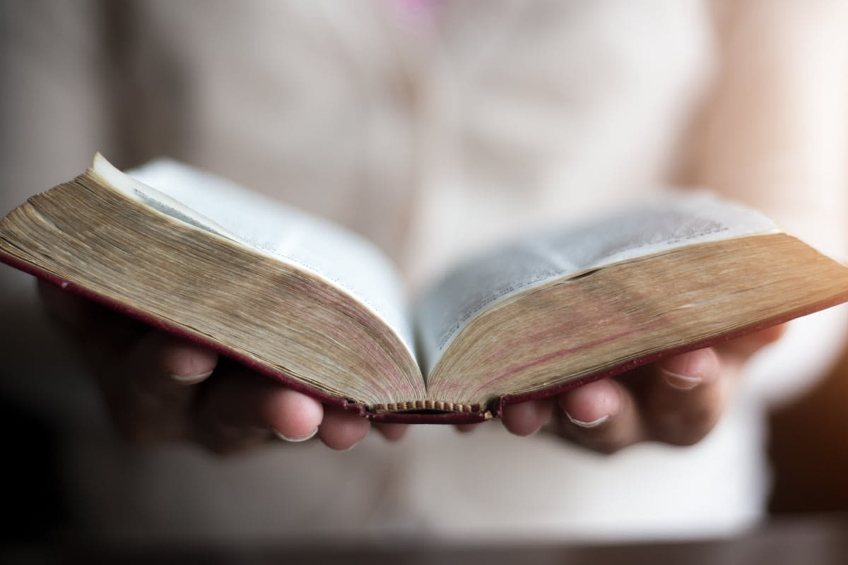 8 Spiritual Disciplines for Courageous Christian Women Blog image