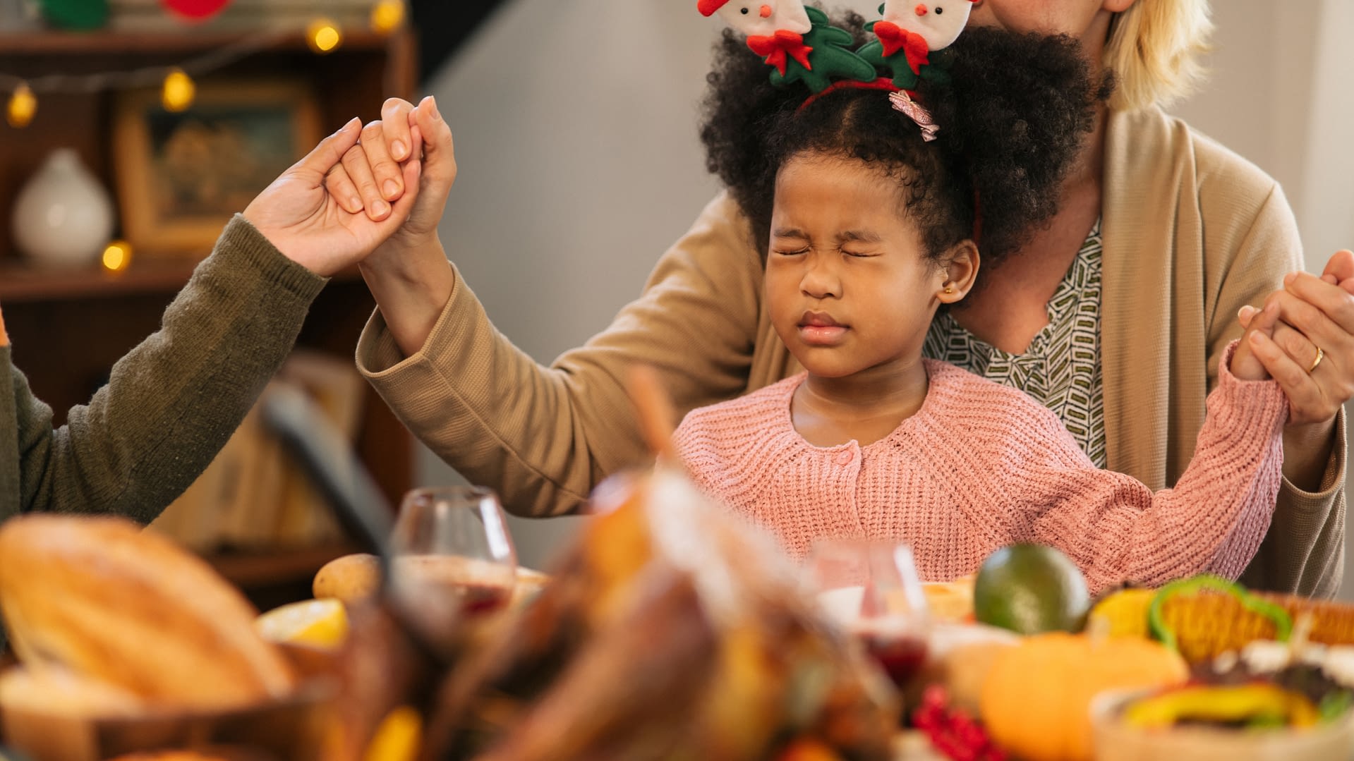How, as Christian women, do we handle toxic family members during the holidays, who are hurtful in a manner glorifying of God?