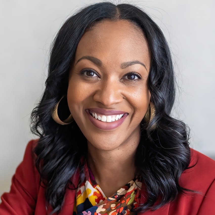 photo of Angela Reed