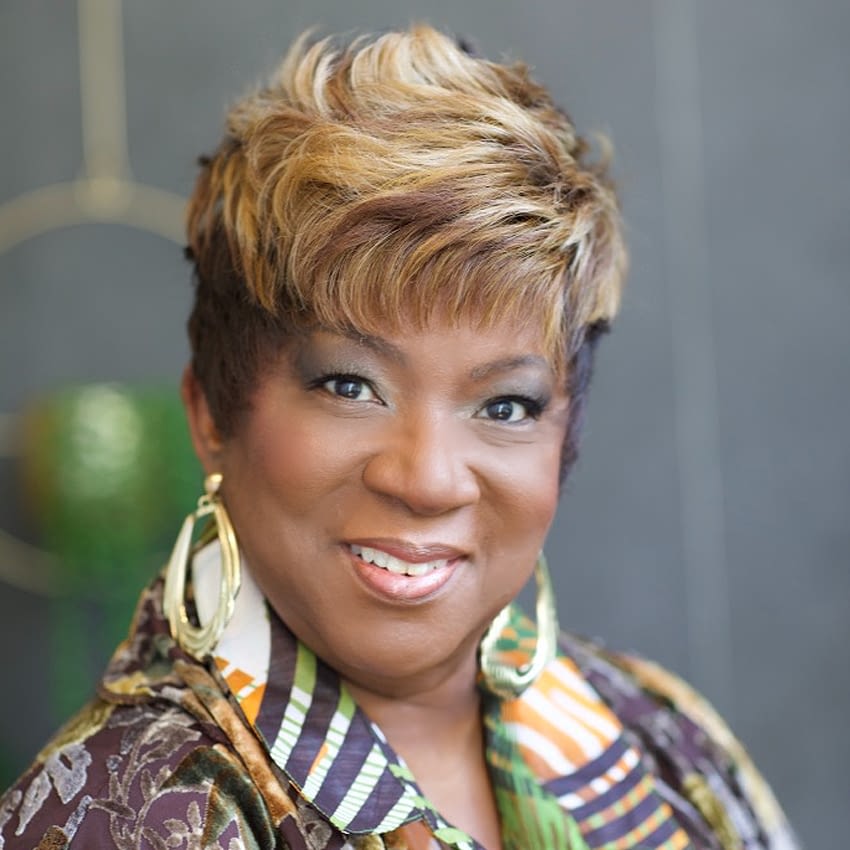 Photo of Babbie Mason