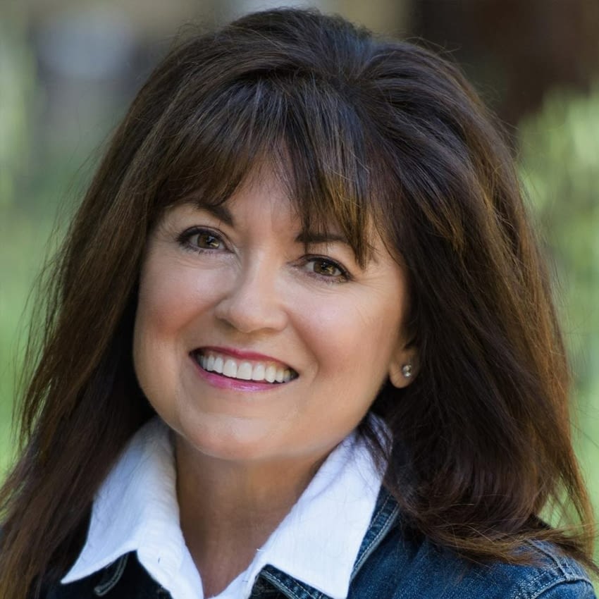 phot of Debbie Alsdorf